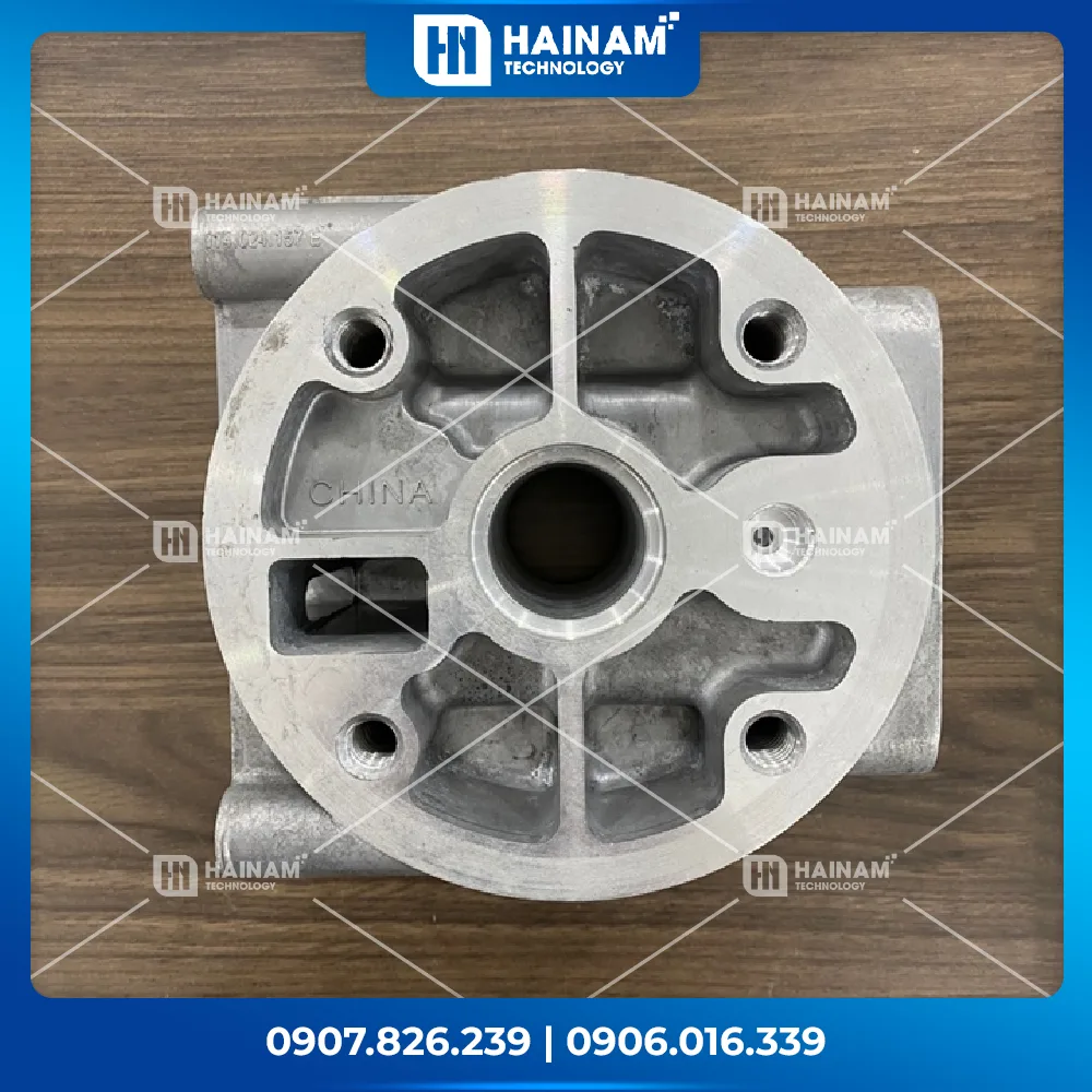 THÂN TRUNG TÂM 114-024-157