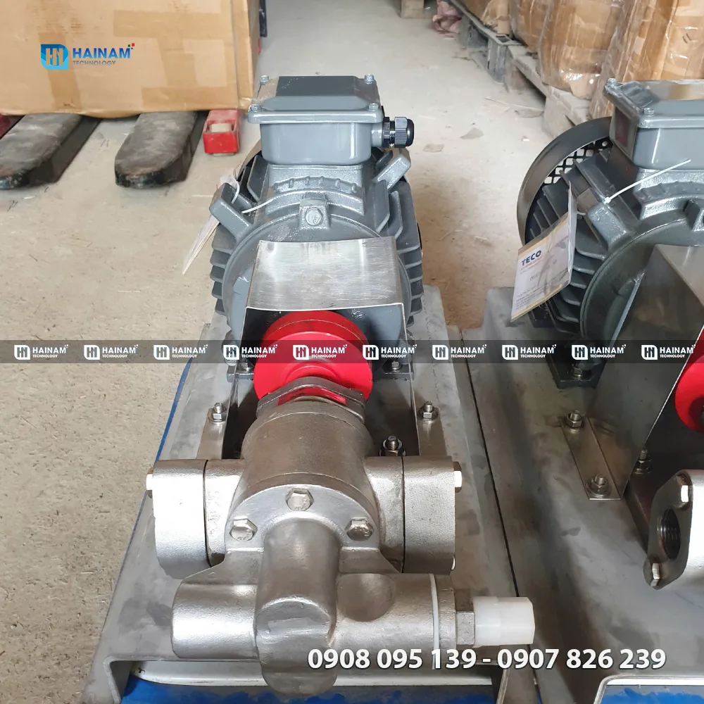 bơm bánh răng kcb thép không gỉ