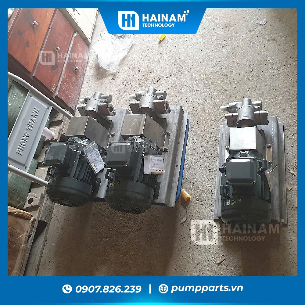 bơm bánh răng kcb