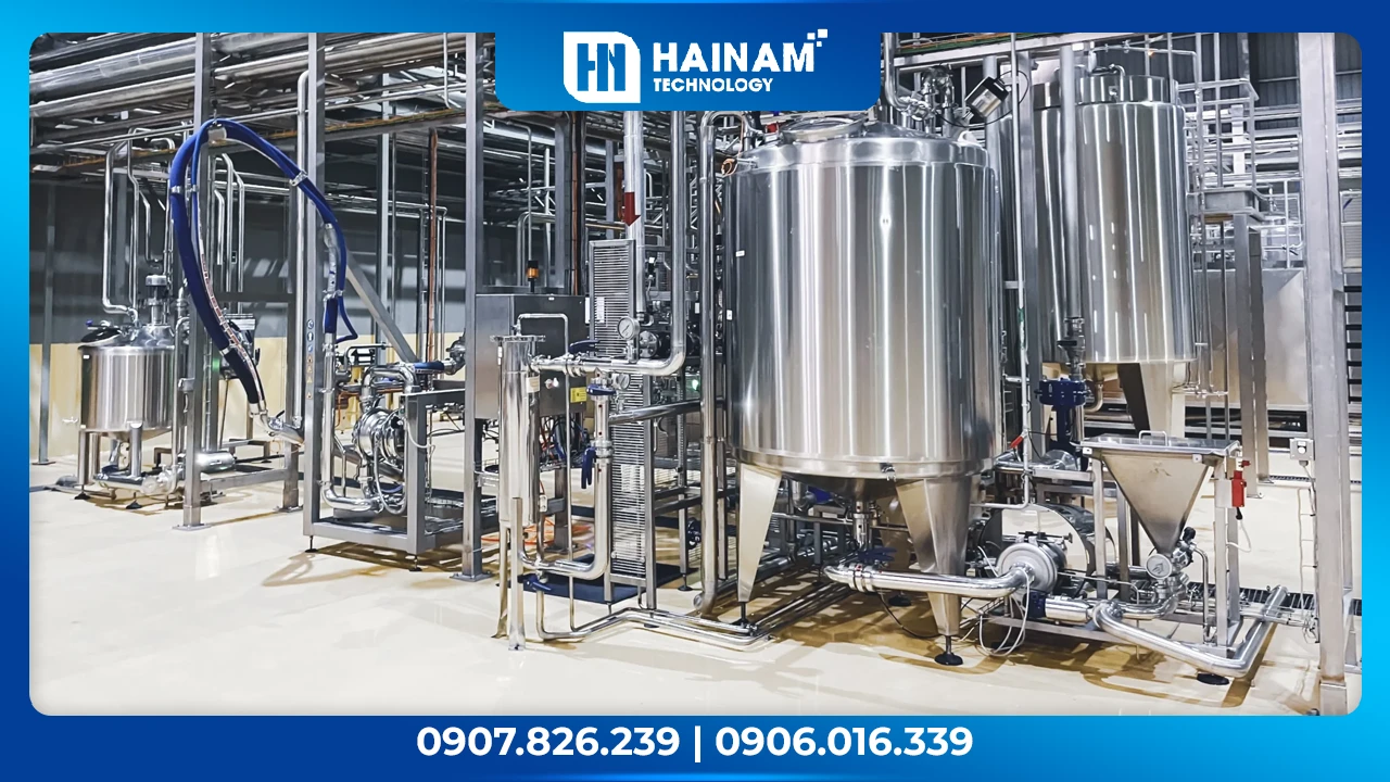 bơm đồng hóa nước giải khát trong nhà máy