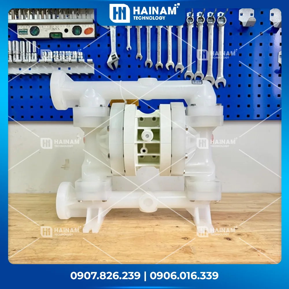 bơm màng wilden p2 thân nhựa