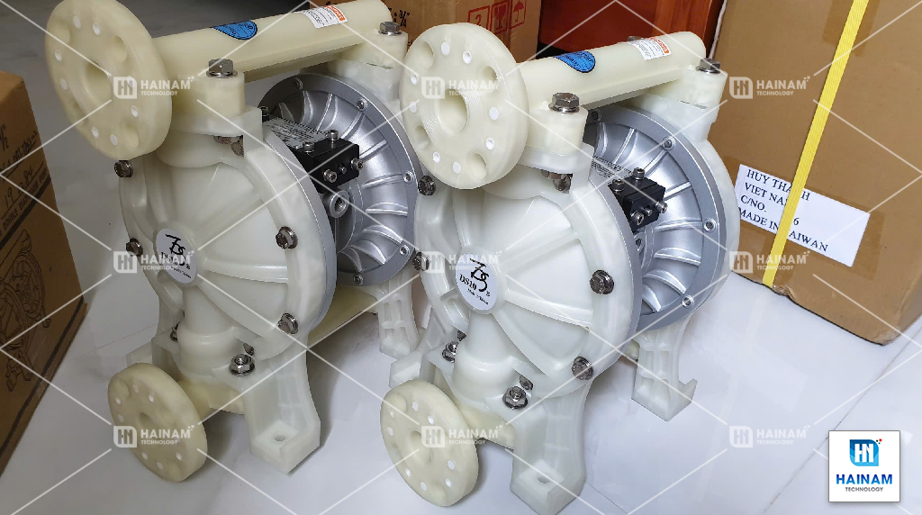 Kinh nghiệm chọn vật liệu bơm màng tds